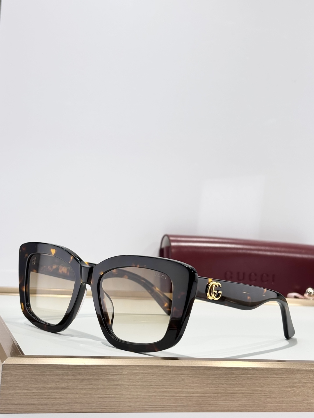 GUCC*MOD：GG1556SSize：53口19-145