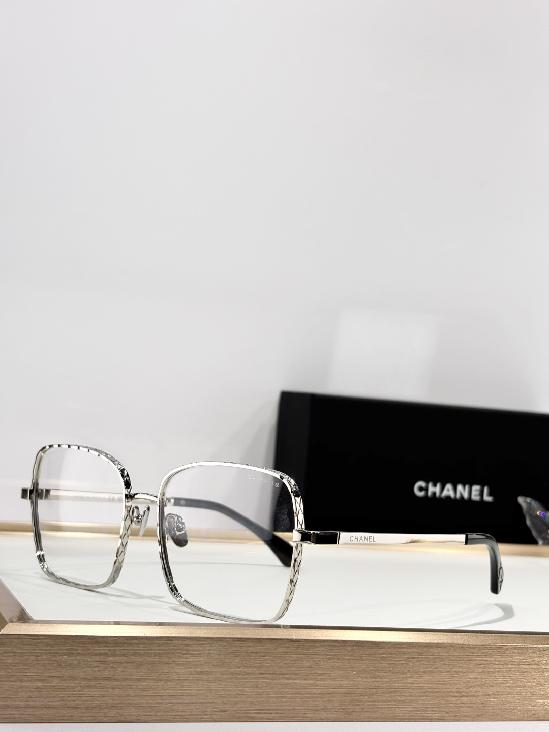 CHANELMODEL：2226-SSIZE：58口17-140