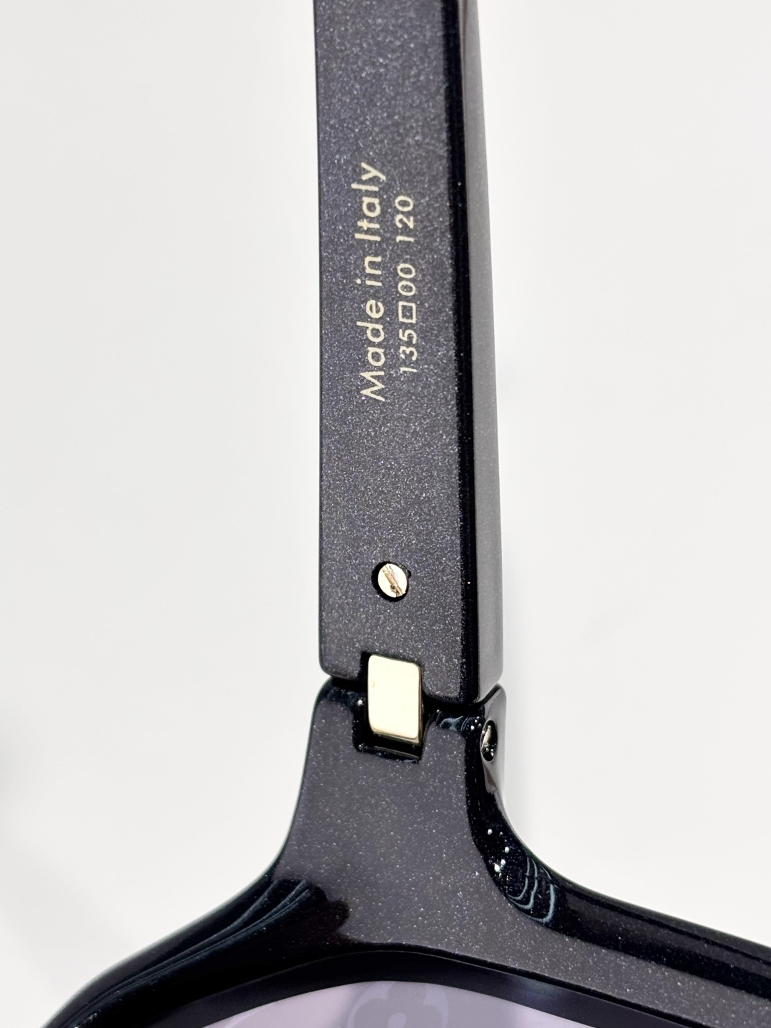 LOUIS VUITTONMODEL：Z3103USIZE：135口00-140