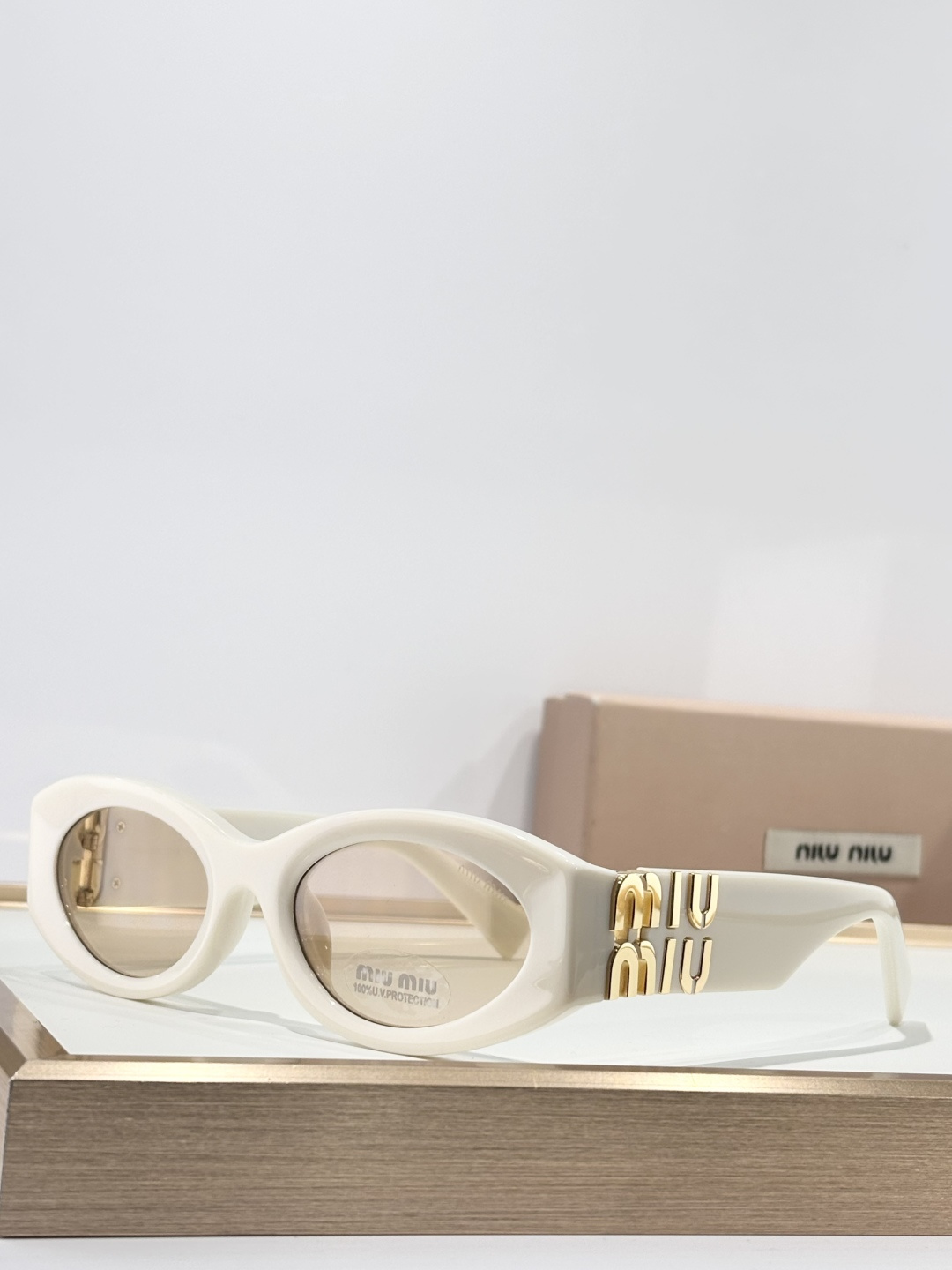 MIUMIUMOD：SMU 11WS SIZE:54口21-135