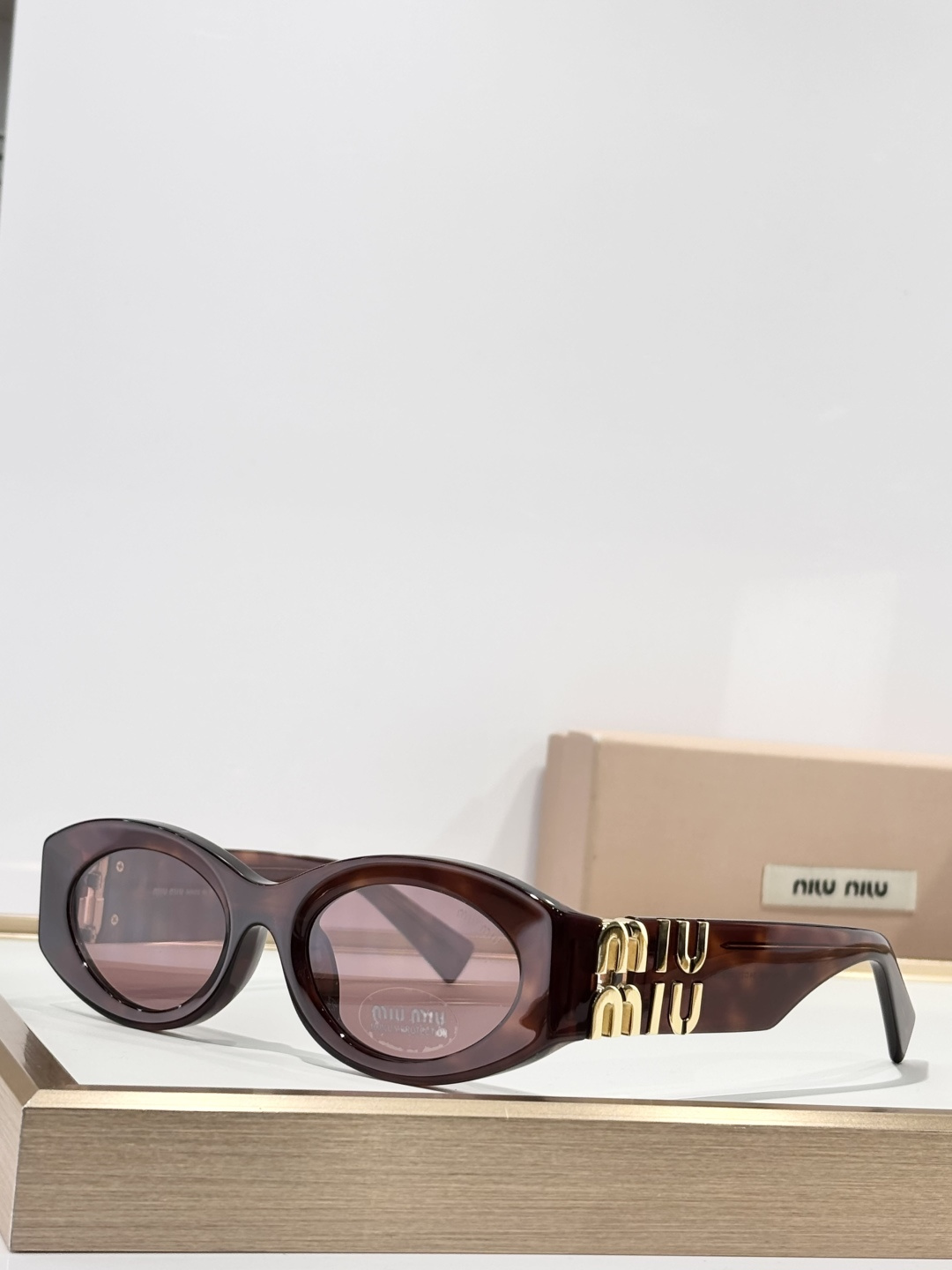 MIUMIUMOD：SMU 11WS SIZE:54口21-135