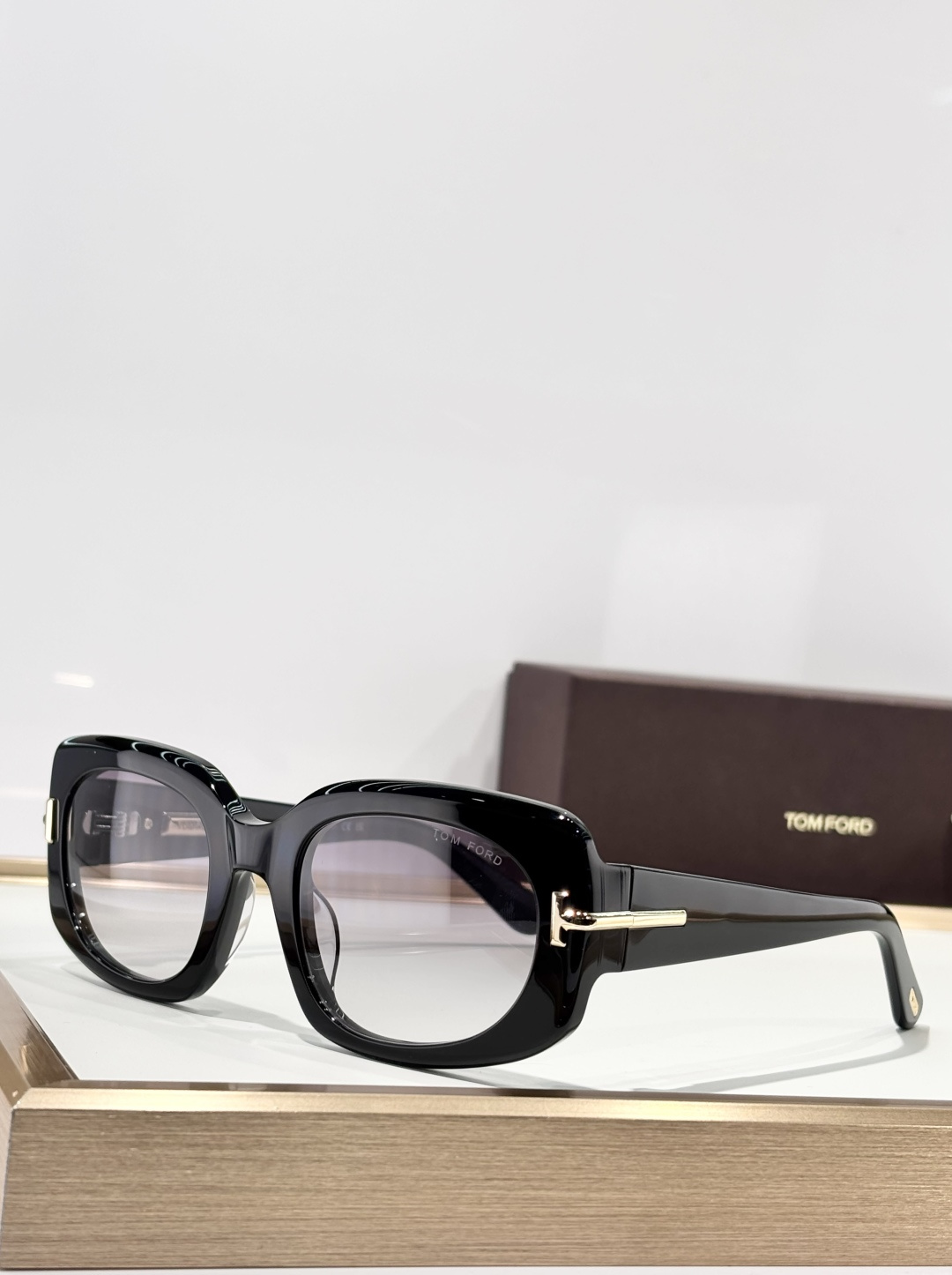 TOM FORDMODEL：TF1253SIZE：54口22-140