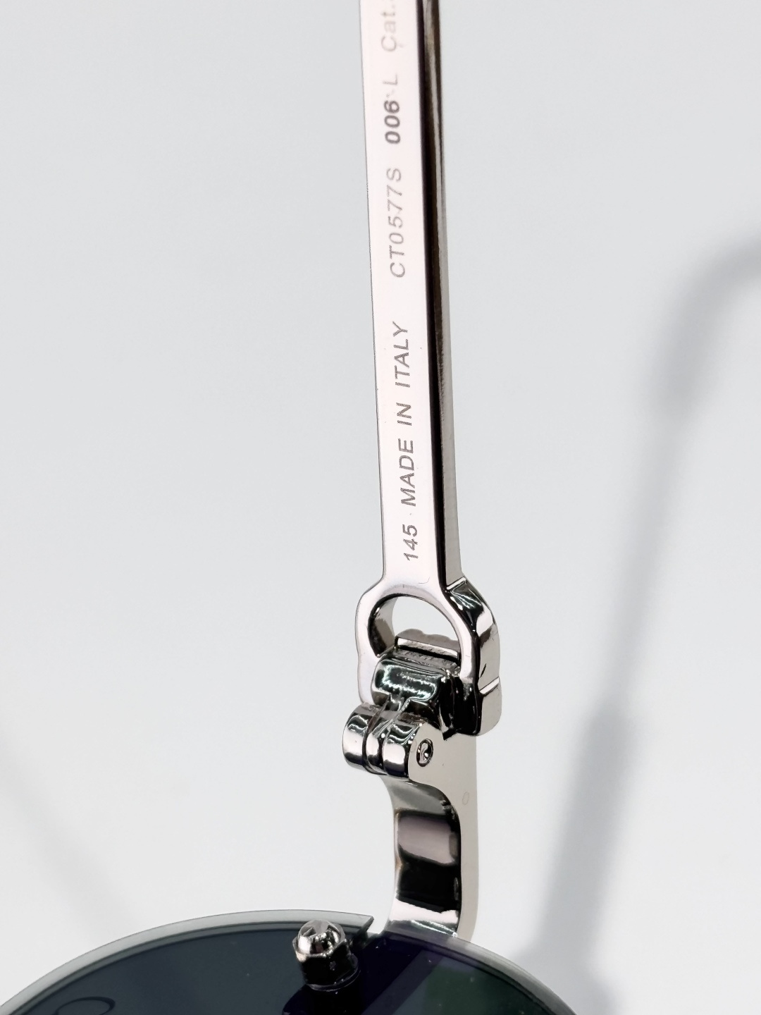 Cartie* MODEL：CT0577SSIZE: 55口18 145