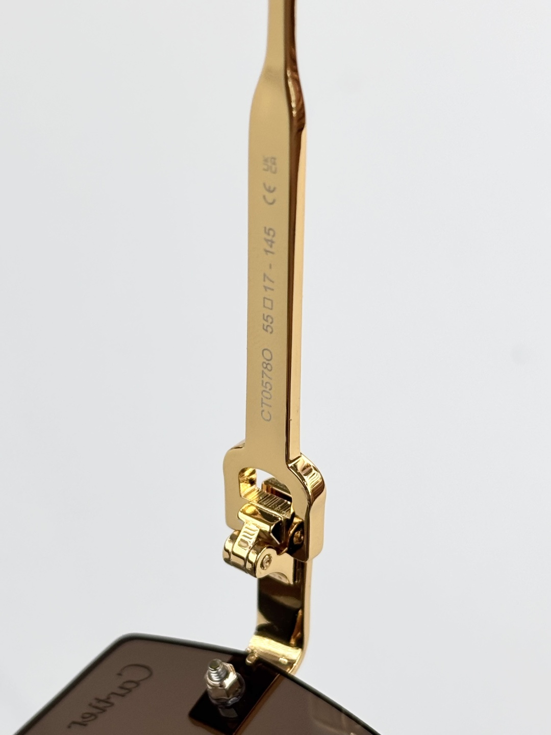 Cartie*MODEL：CT0578OSIZE: 55口17 145