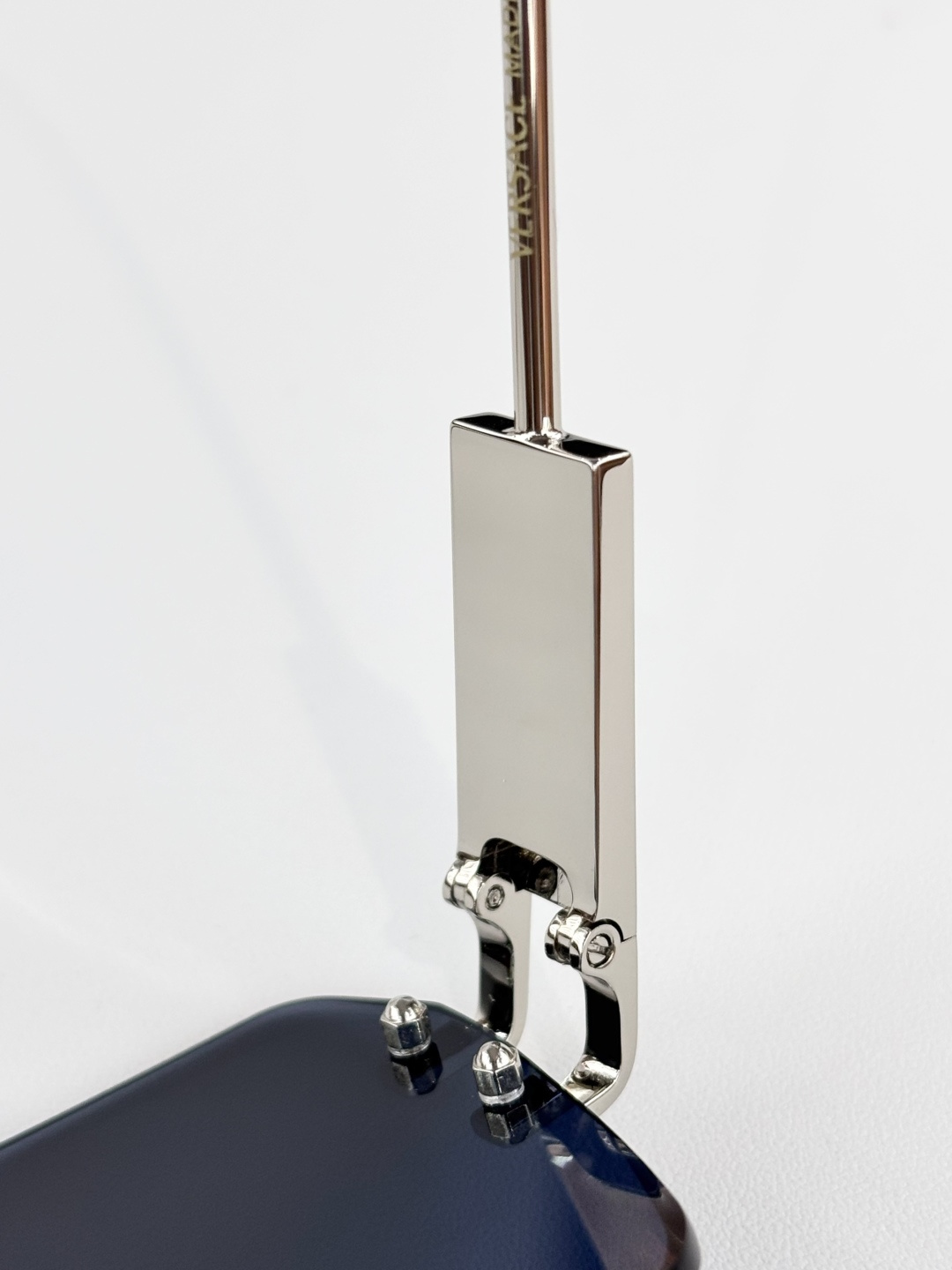 VERSAC*MOD：VE2275Size：60口16 145