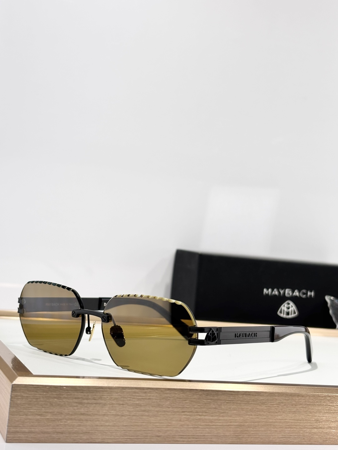 MAYBACMOD：ArthurSIZE:58-16-142