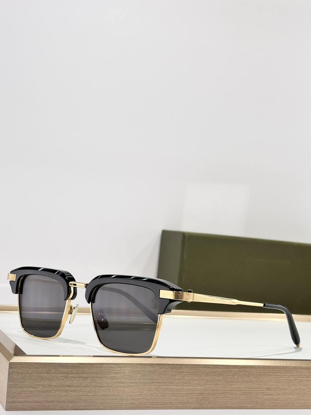 AKONI EuclidMODEL：AKS-526SIZE:51口21-145