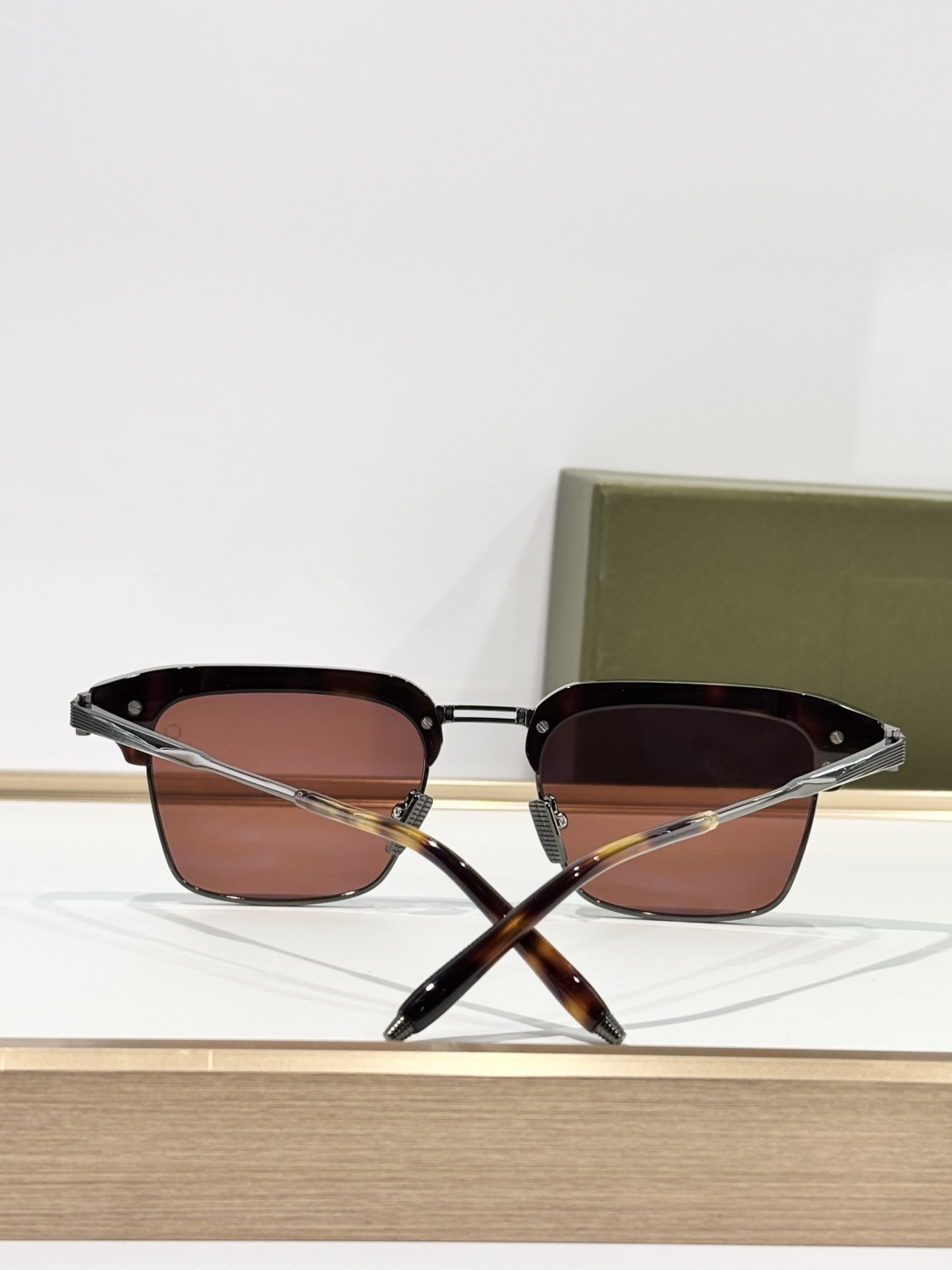 AKONI EuclidMODEL：AKS-526SIZE:51口21-145