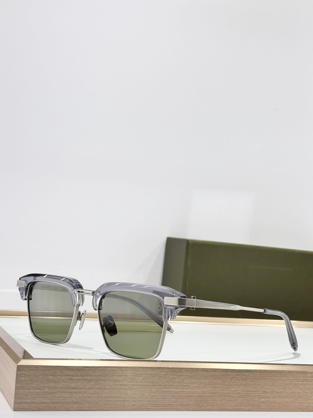 AKONI EuclidMODEL：AKS-526SIZE:51口21-145