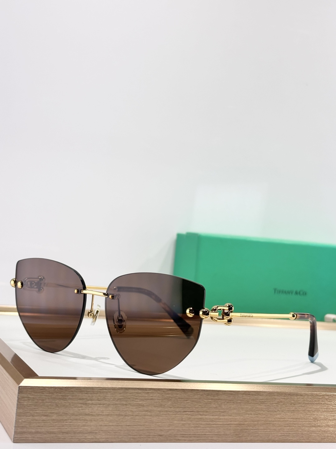 TIFFANY&Co.MODEL：OTF3096SIZE：60口15-135