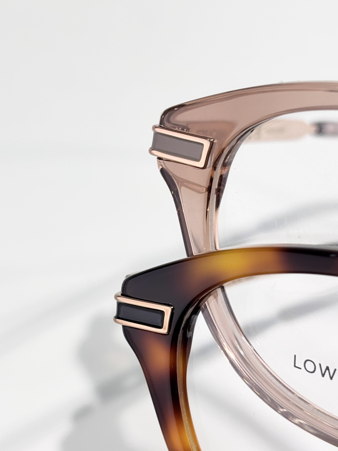 FERRAGAMOMod：SF3018LBSize：52口17-140