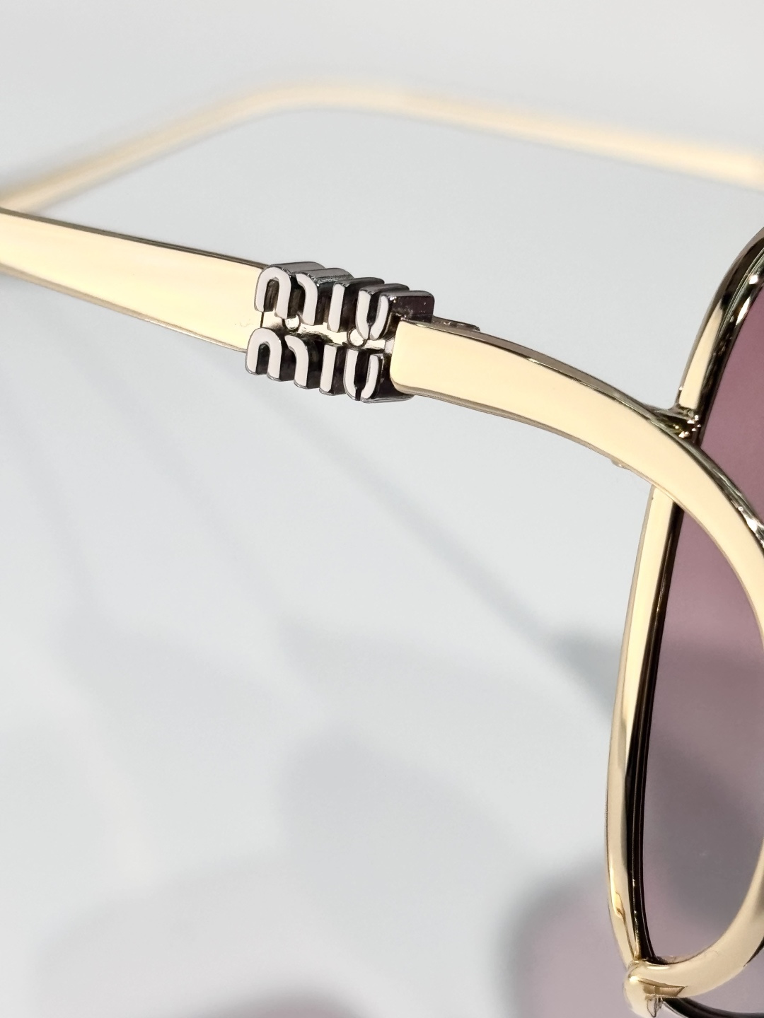 MIU MI*MODEL:SMUA57SIZE：57口20-140