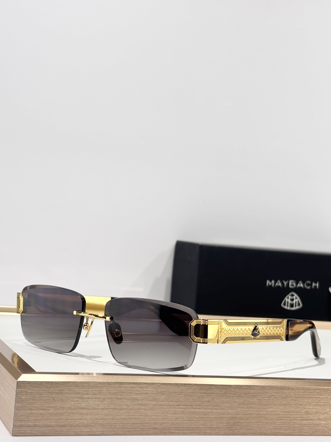 MAYBAC MOD：TyrantSIZE:565-16-142