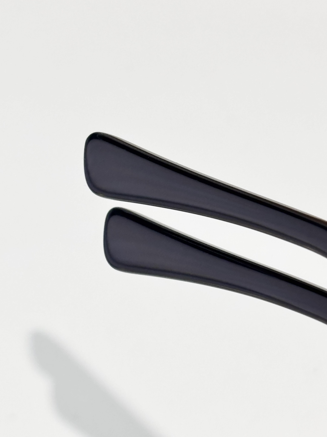 LOUIS VUITTONMODEL：Z3027USIZE：56口13-140