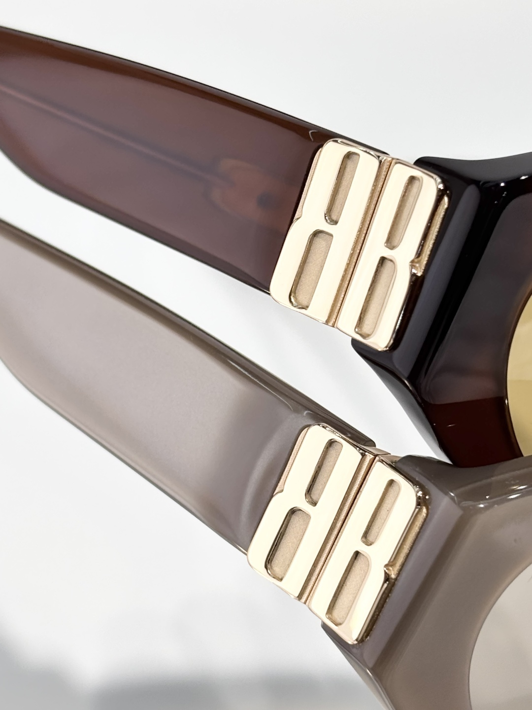 BALENCIAGMOD：BB0502SSIZE：56口18-140