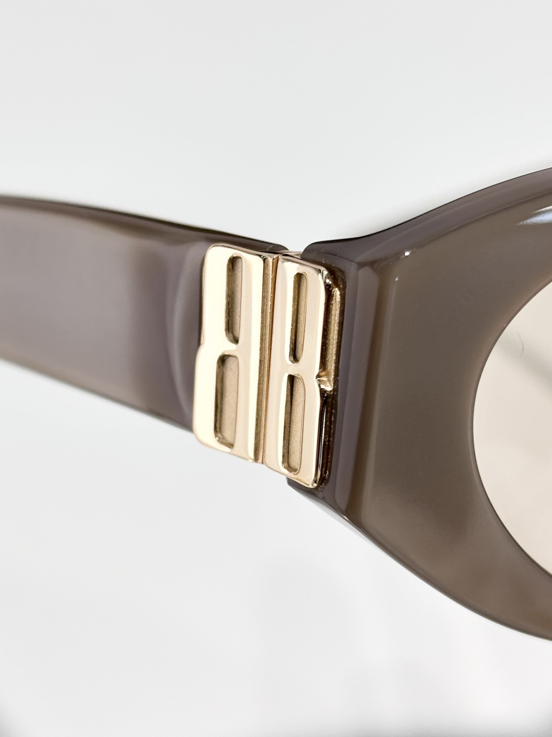 BALENCIAGMOD：BB0502SSIZE：56口18-140