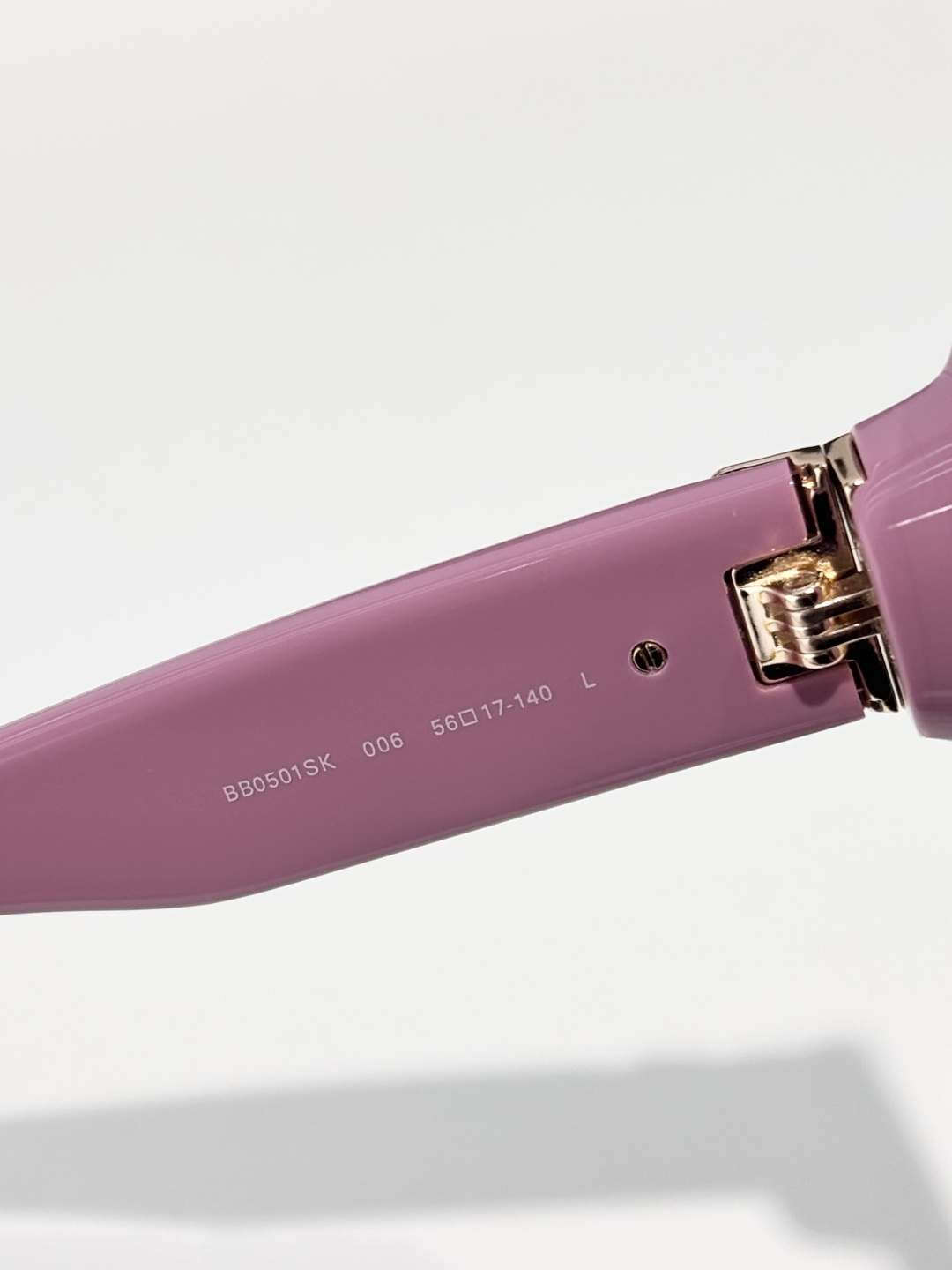 BALENCIAGMOD：BB0501SKSIZE：56口17-140