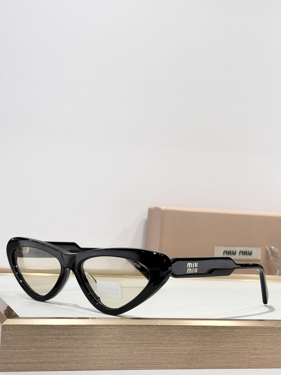 MIU MIUMODEL:MU B11SUSIZE：54口18-140