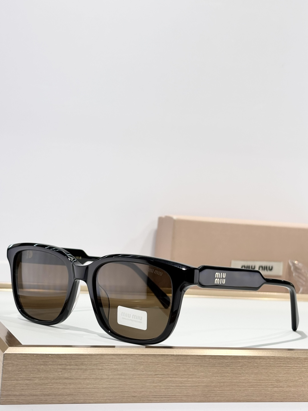 MIU MIUMOD:MU 02ZVSIZE：54口18-140