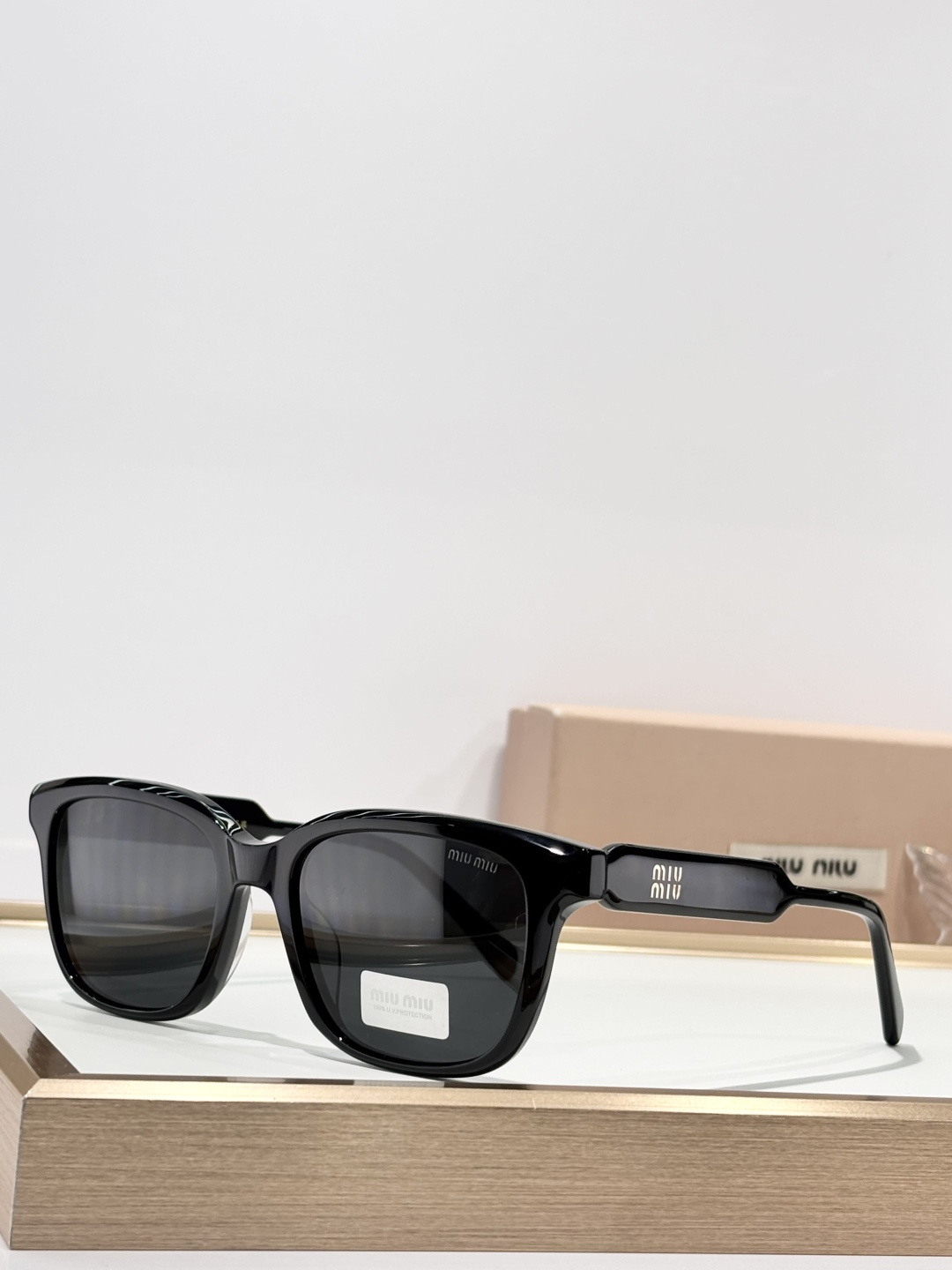 MIU MIUMOD:MU 02ZVSIZE：54口18-140