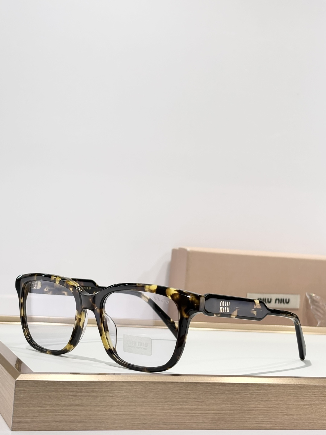 MIU MIUMOD:MU 02ZVSIZE：54口18-140