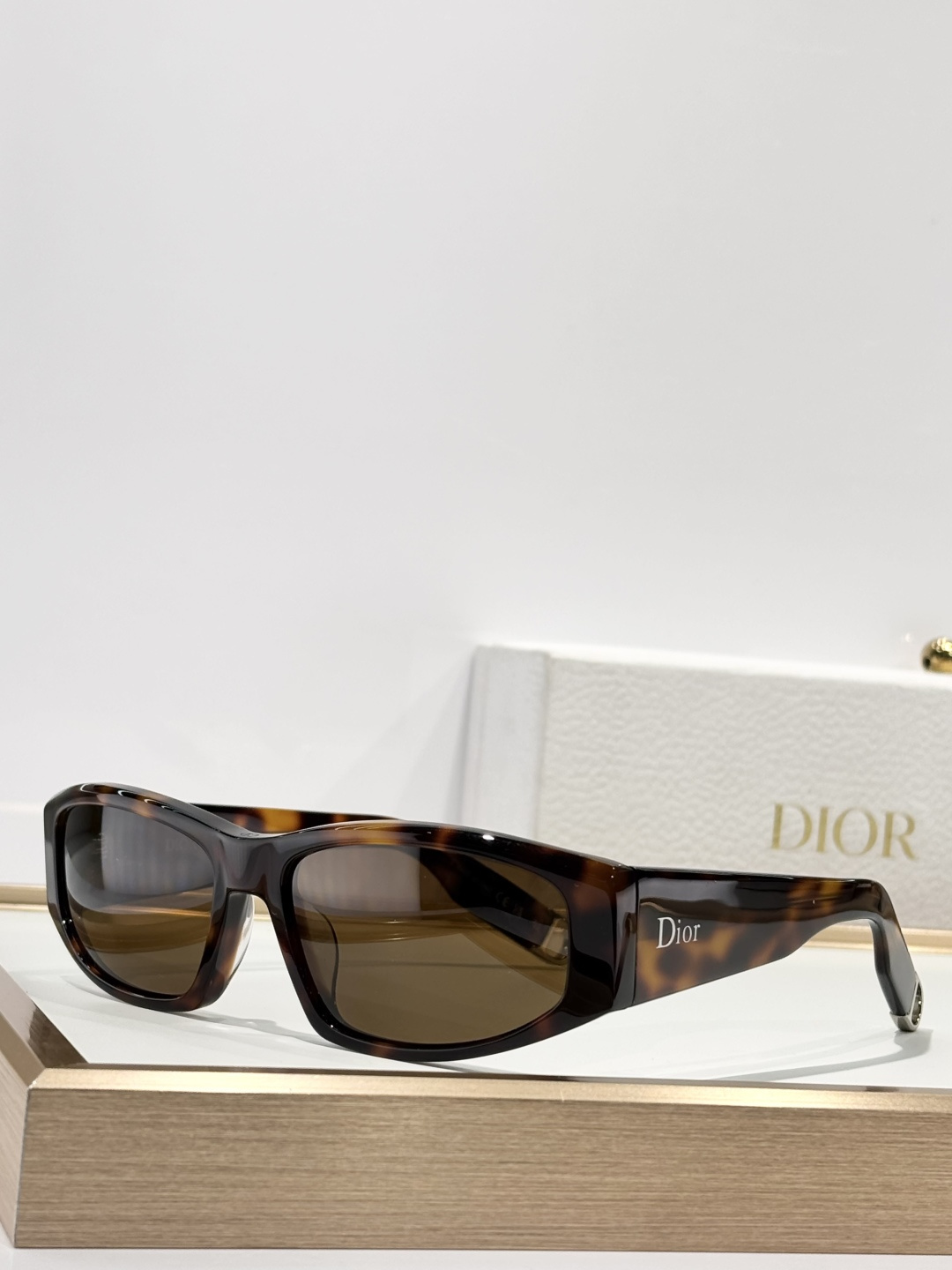 DIO*MOD：DiorSymbol S1ISize：59口17 135