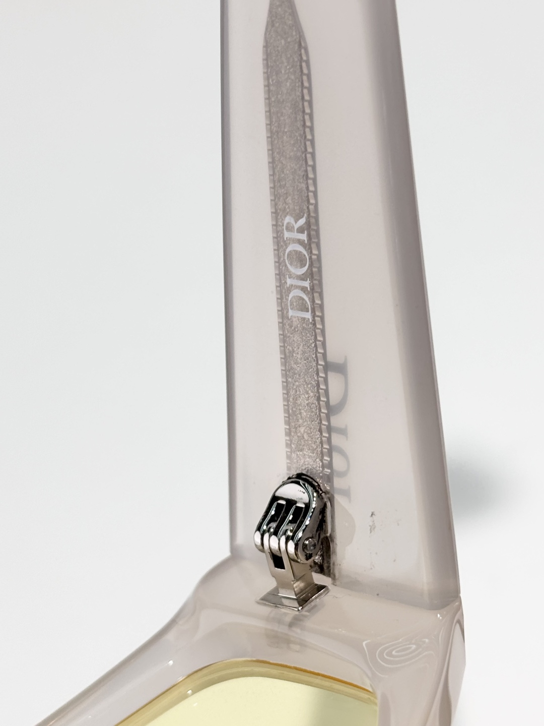 DIO*MOD：DiorSymbol S1ISize：59口17 135