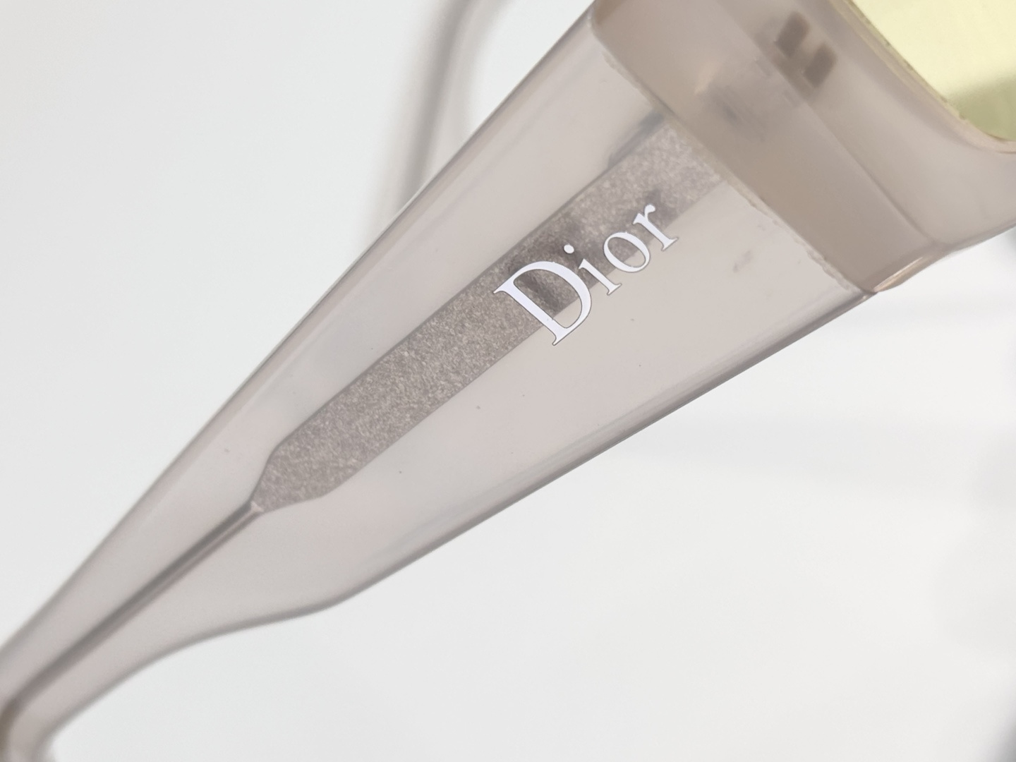 DIO*MOD：DiorSymbol S1ISize：59口17 135