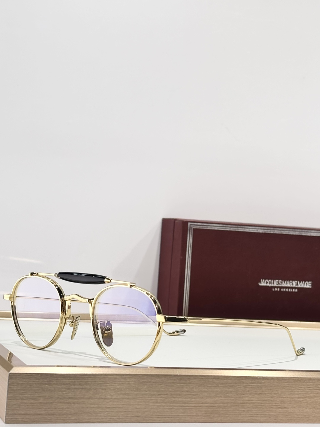 JACQUES MARIE MAGEMODEL：DasanSIZE:46口23-146