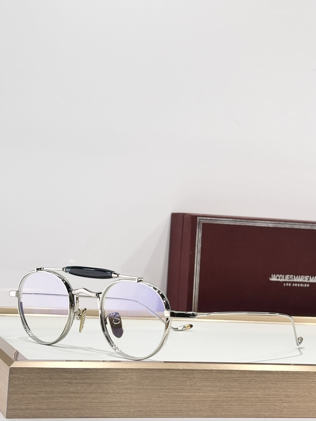 JACQUES MARIE MAGEMODEL：DasanSIZE:46口23-146