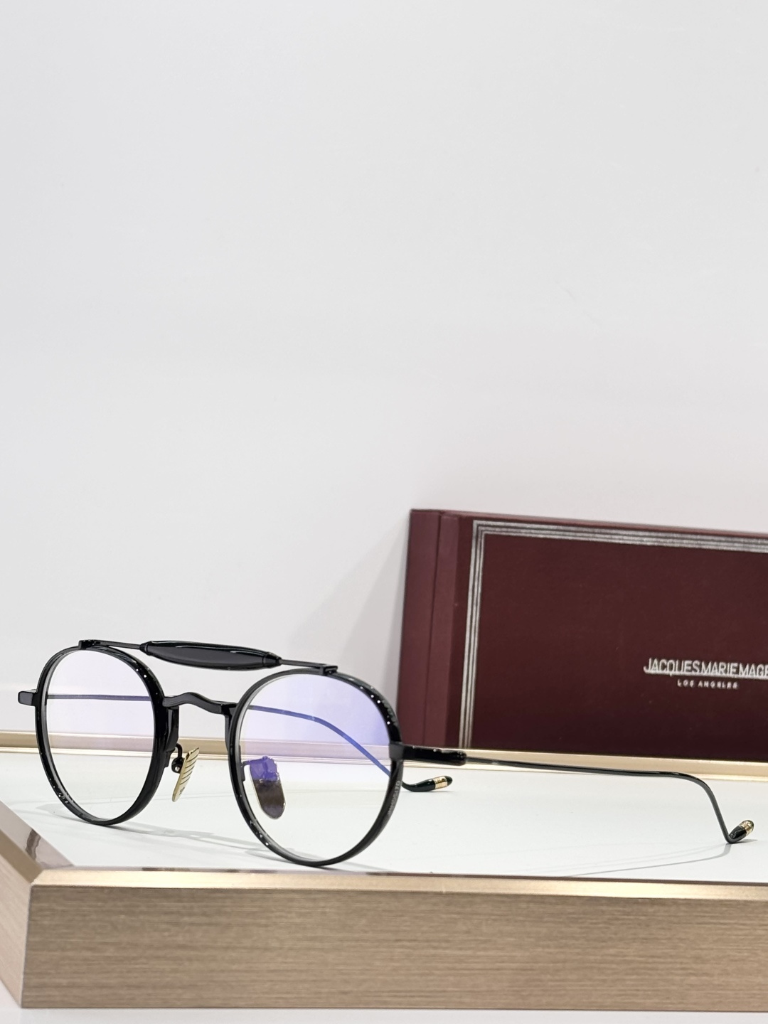 JACQUES MARIE MAGEMODEL：DasanSIZE:46口23-146