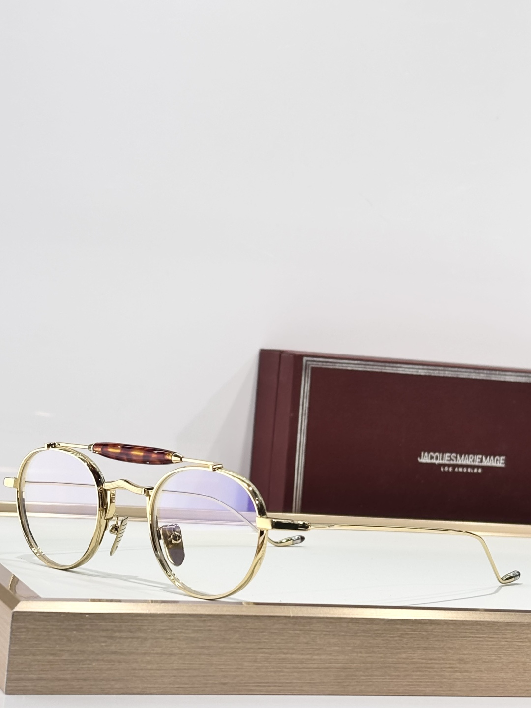 JACQUES MARIE MAGEMODEL：DasanSIZE:46口23-146