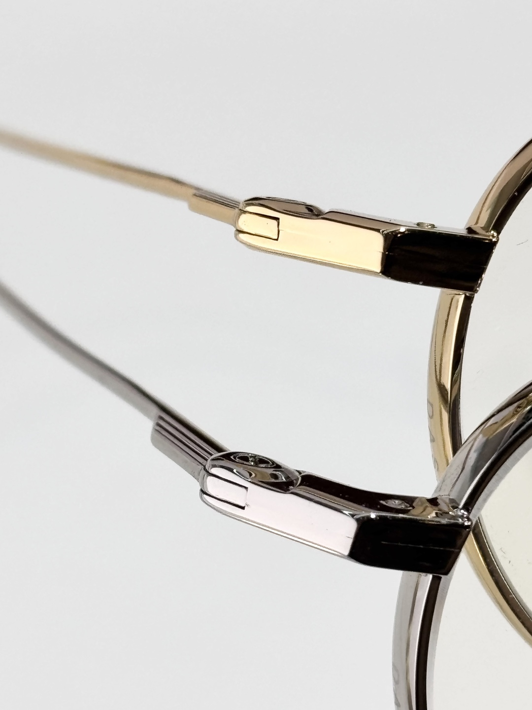 JACQUES MARIE MAGEMODEL：DasanSIZE:46口23-146