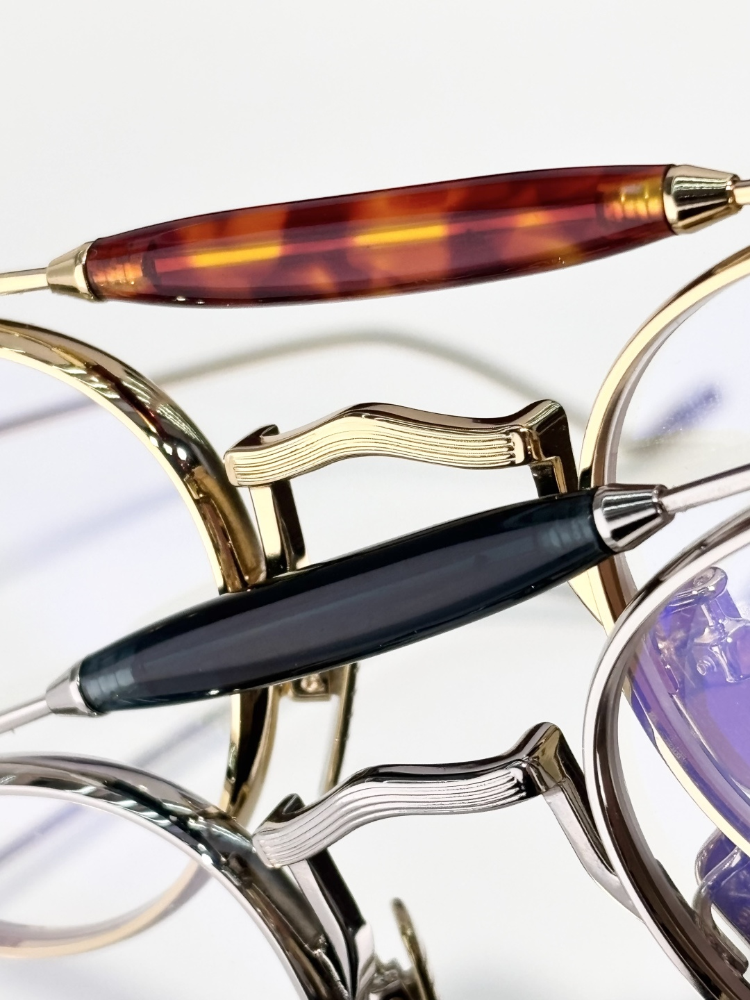 JACQUES MARIE MAGEMODEL：DasanSIZE:46口23-146