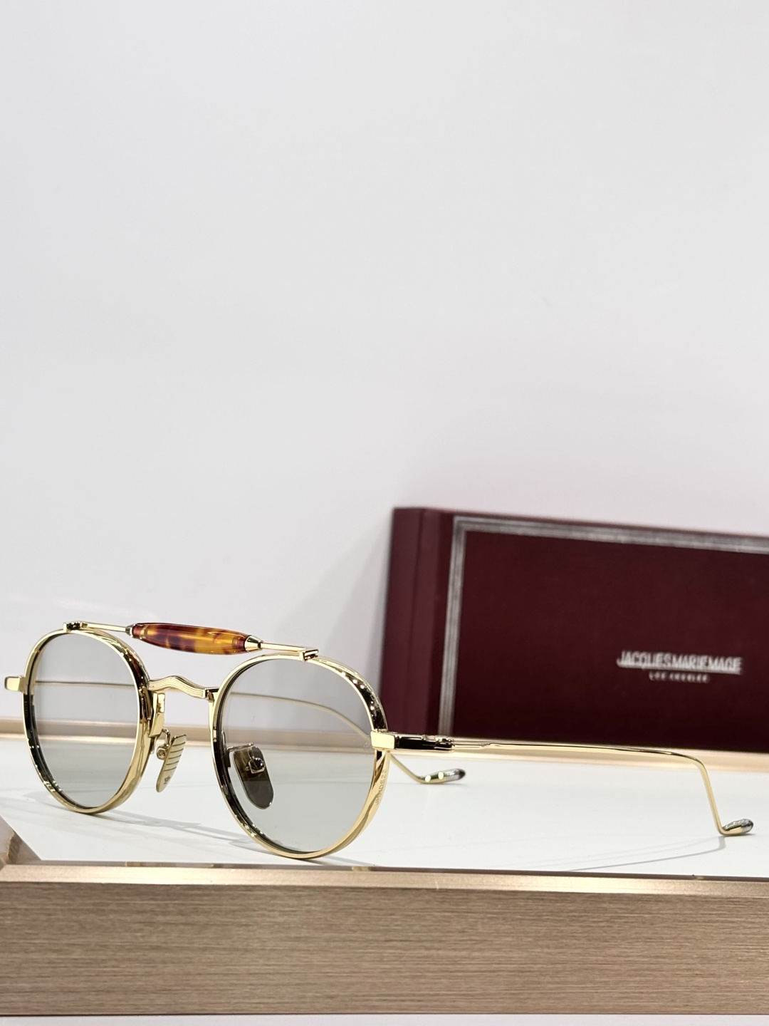 JACQUES MARIE MAGEMODEL：DasanSIZE:46口23-146