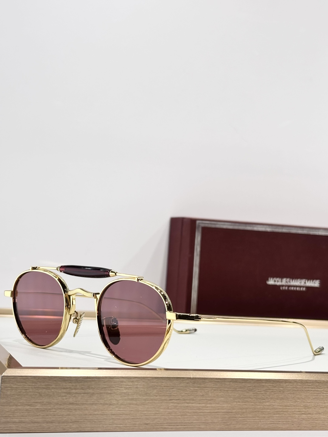 JACQUES MARIE MAGEMODEL：DasanSIZE:46口23-146