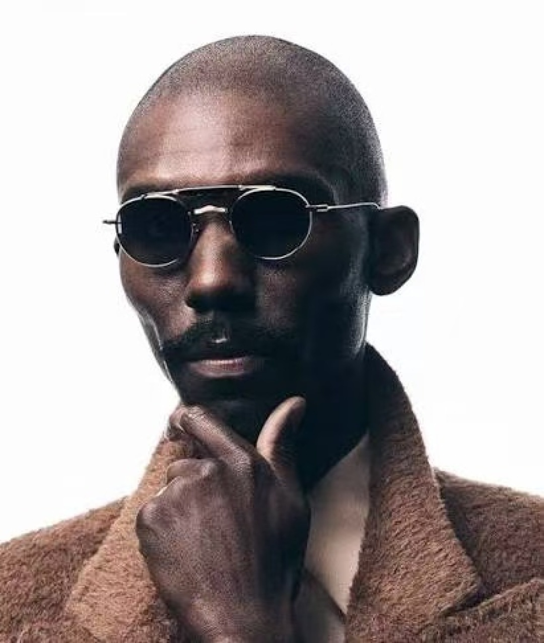 JACQUES MARIE MAGEMODEL：DasanSIZE:46口23-146