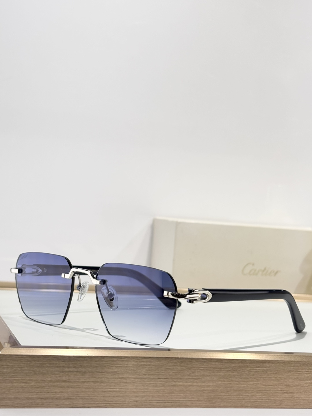 Cartie*MOD：CT0623OSize：54口18 145