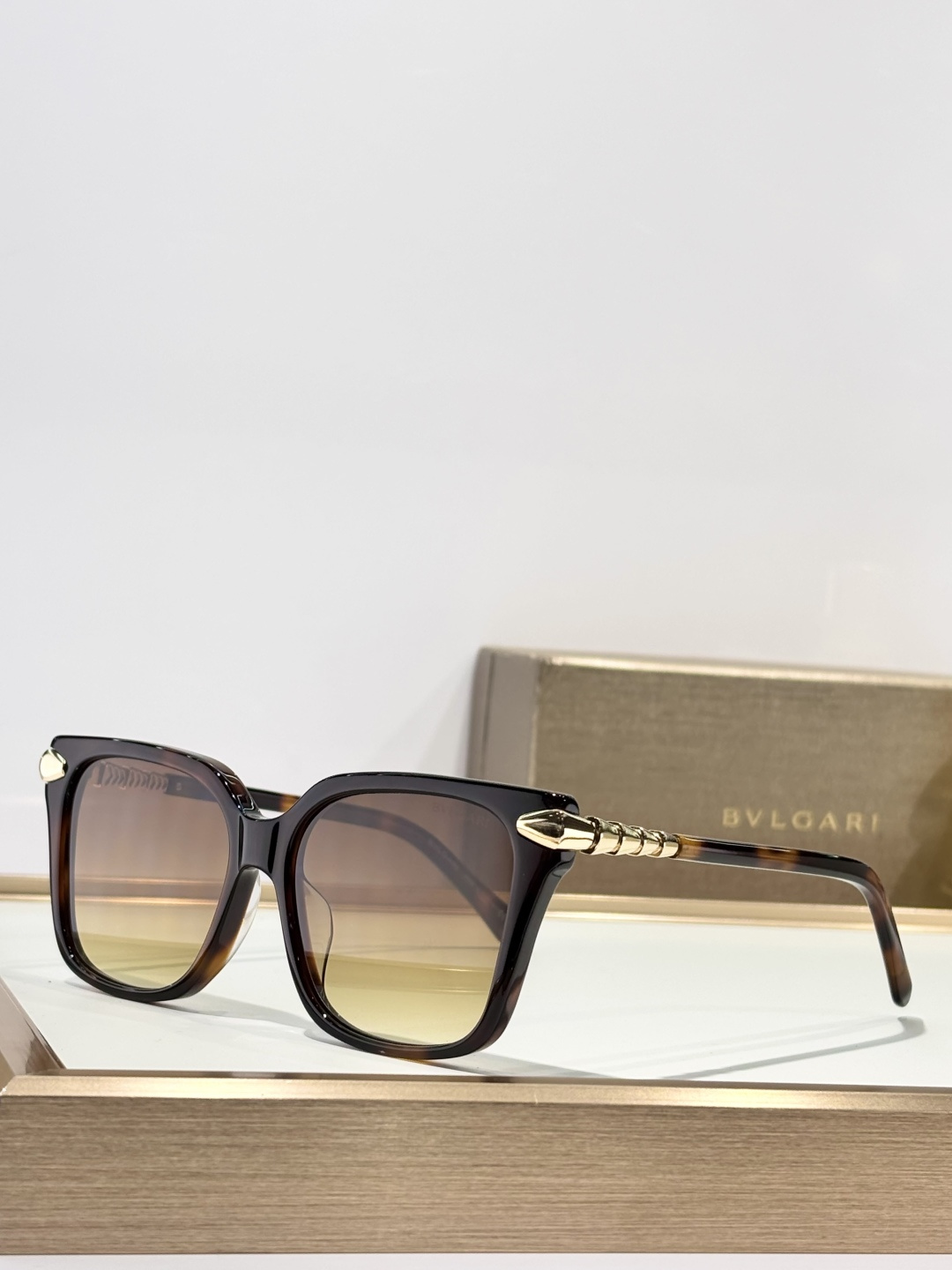 BVLGARIMOD：BV50061ISize：56口15 145