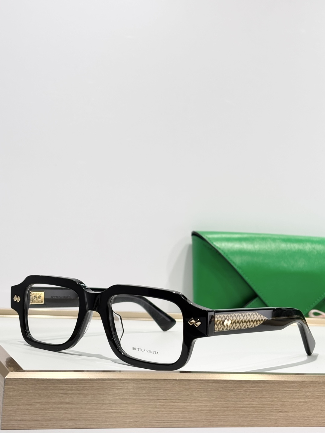 BOTTEGA VENET*MODEL：BV1442SSIZE:51口20-145