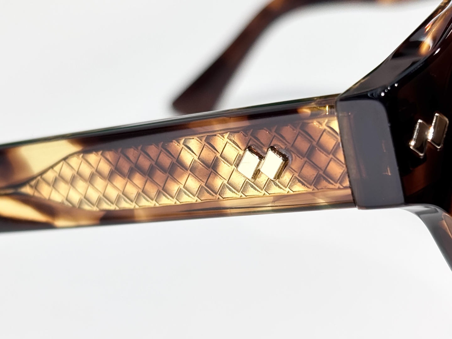 BOTTEGA VENET*MODEL：BV1442SSIZE:51口20-145