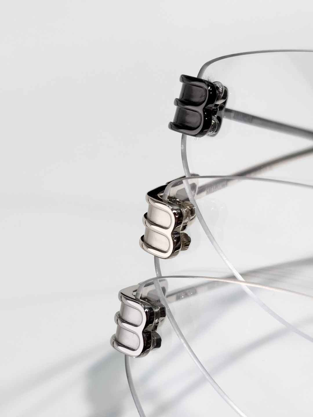 BALENCIAGMOD：BB0486SSIZE：61口17-145