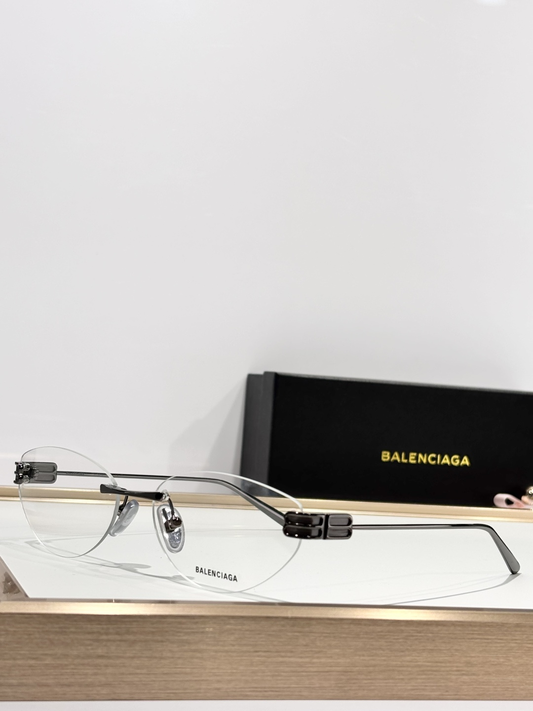 BALENCIAGMOD：BB0486SSIZE：61口17-145