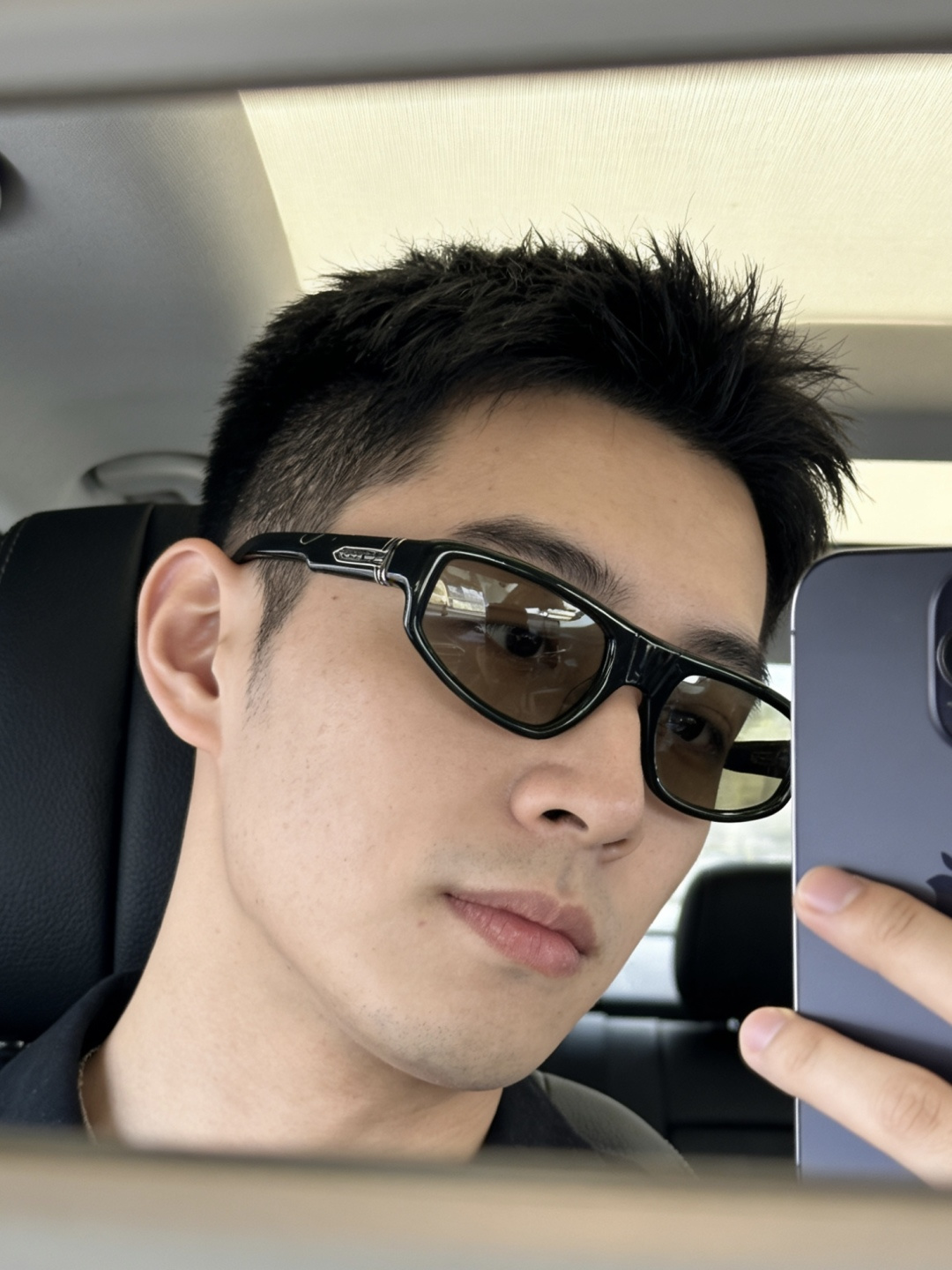 Chrome Heart*Mod：T.HUTCHSize：58口22-122绝美配色质感拉满