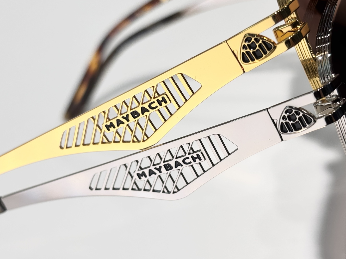 MAYBACMOD：BladeSIZE:53-21-142