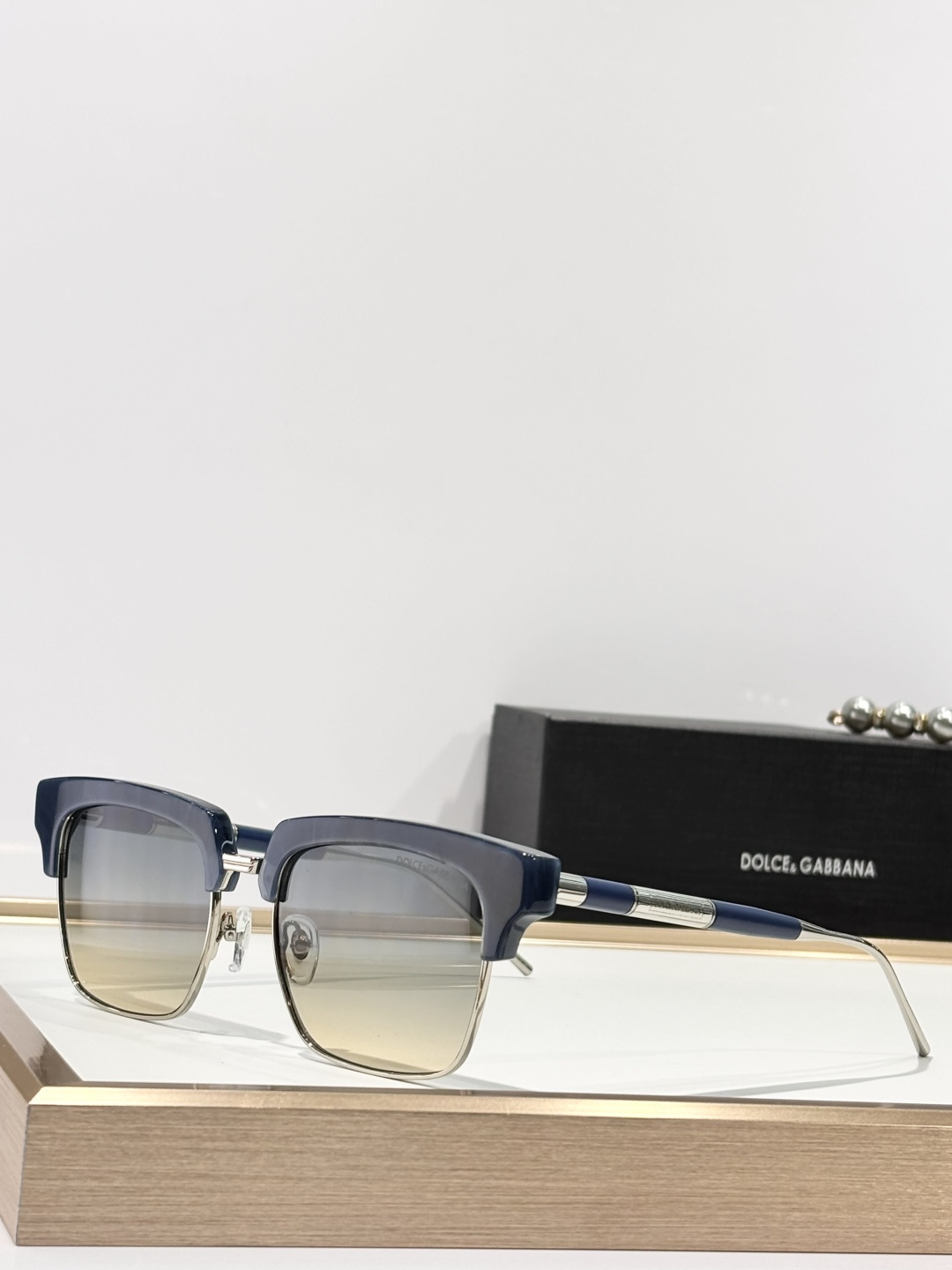 DOLCE & GABBAN*MODEL：DG4521QSIZE：56口19-147