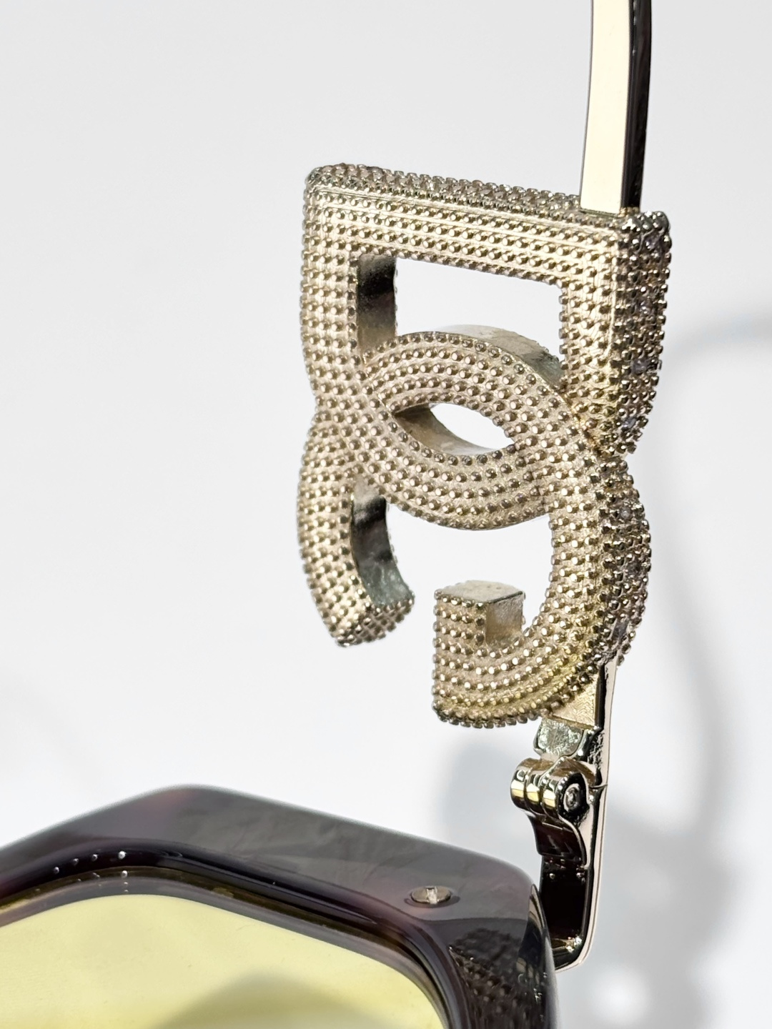 𝘿𝙊𝙇𝘾𝙀&𝙂𝘼𝘽𝘽𝘼𝙉𝘼 Mod:DG6663Size:52口16-140 Oversized