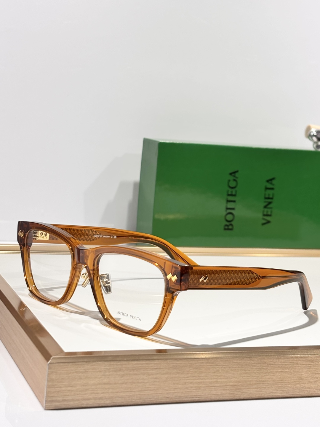 BOTTEGA VENET*TOP QUALITYMODEL：BV1402SKSIZE：55口19-14