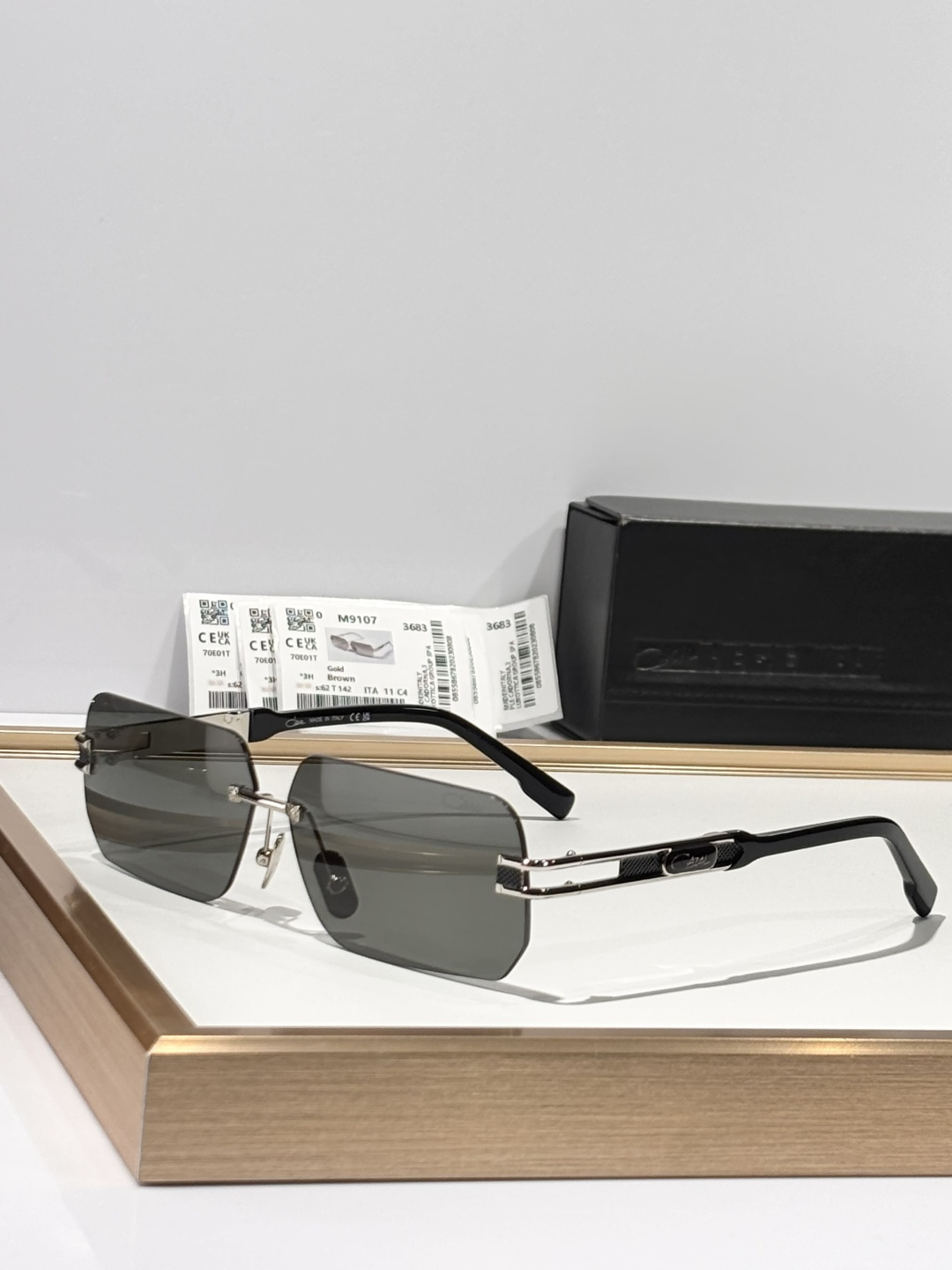 CazalMODEL：M9107SIZE：62口11-142✨