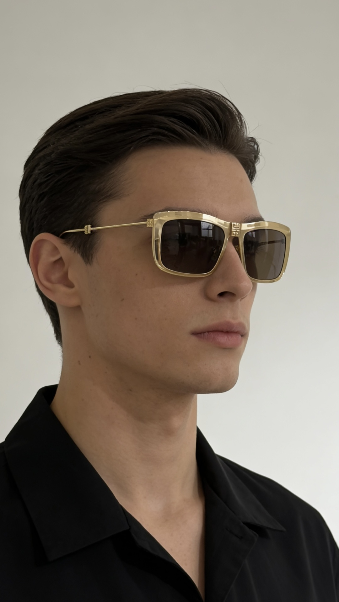 GIVENCHY * Mod：7901/sSize：57-21-135折叠Foldable sungla